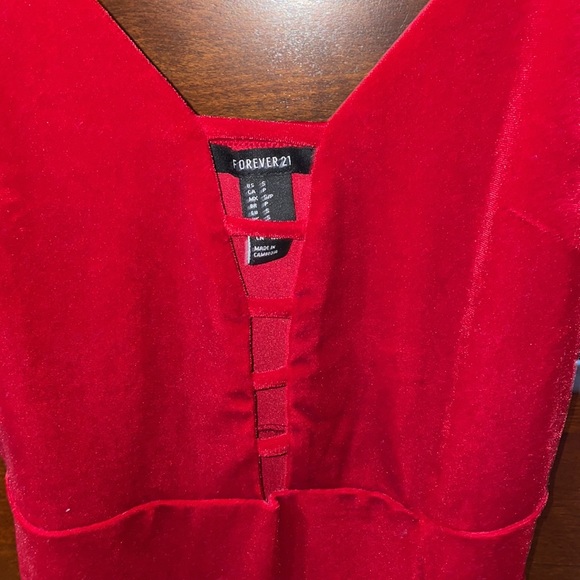 Red Velvet Forever21 Evening Dress 💋 - Picture 3 of 5